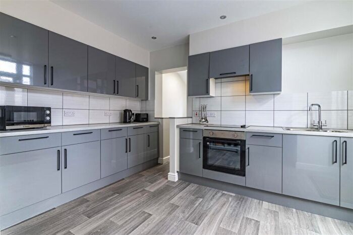 House To Rent In Porchester Road, Nottingham, NG3
