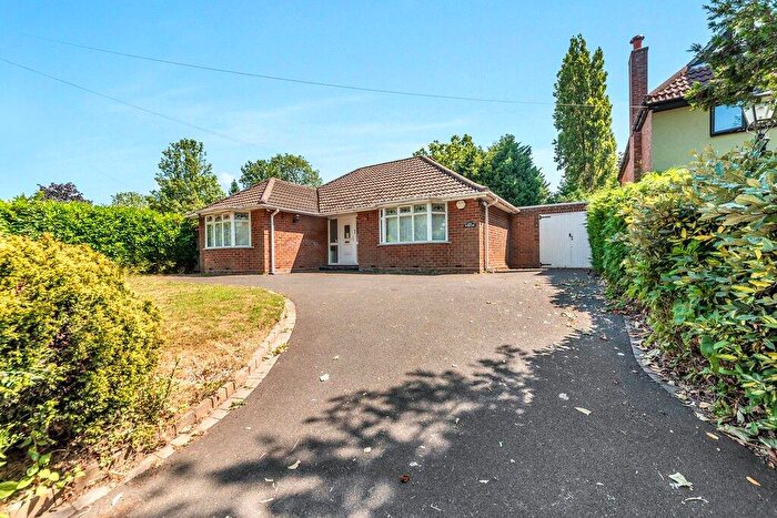 2 Bedroom Bungalow For Sale In Hole Lane, Northfield, Birmingham, B31