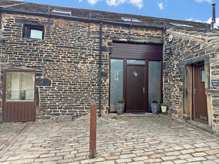 2 Bedroom Semi Detached House For Sale In Stannary, Stainland, HX4