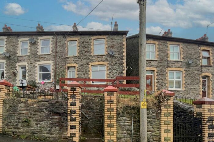 2 Bedroom Property To Rent In Cae Gorlan Street, West End, Abercarn, NP11