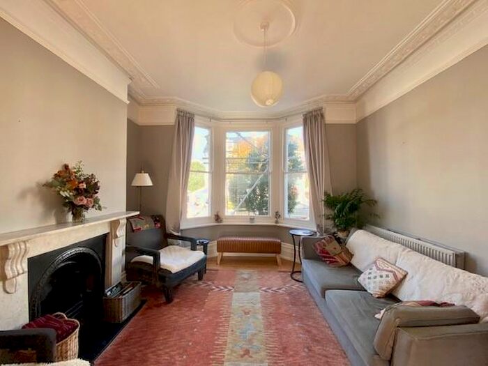 4 Bedroom House To Rent In Springfield Road, Brighton, BN1