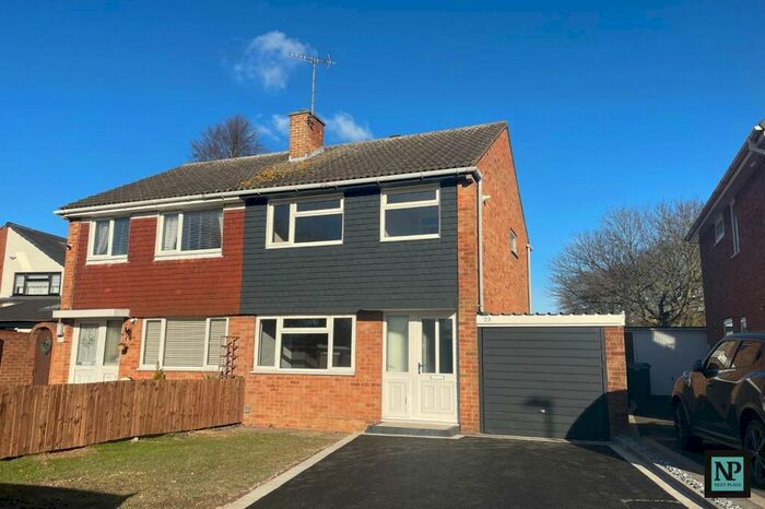 3 Bedroom Semi-Detached House To Rent In Caradoc, Tamworth, B77