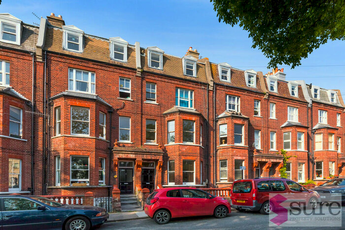 2 Bedroom Flat To Rent In College Terrace, Brighton, BN2