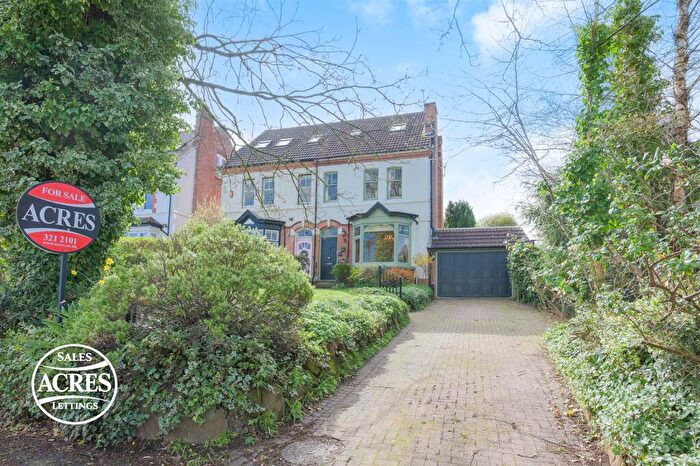 4 Bedroom Semi Detached House For Sale In Maney Hill Road, Sutton Coldfield, B72