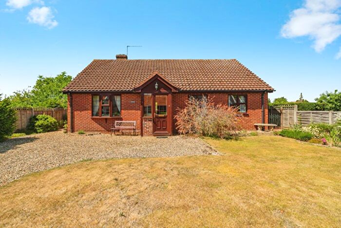 3 Bedroom Bungalow For Sale In Bury Road, Hopton, Diss, Suffolk, IP22
