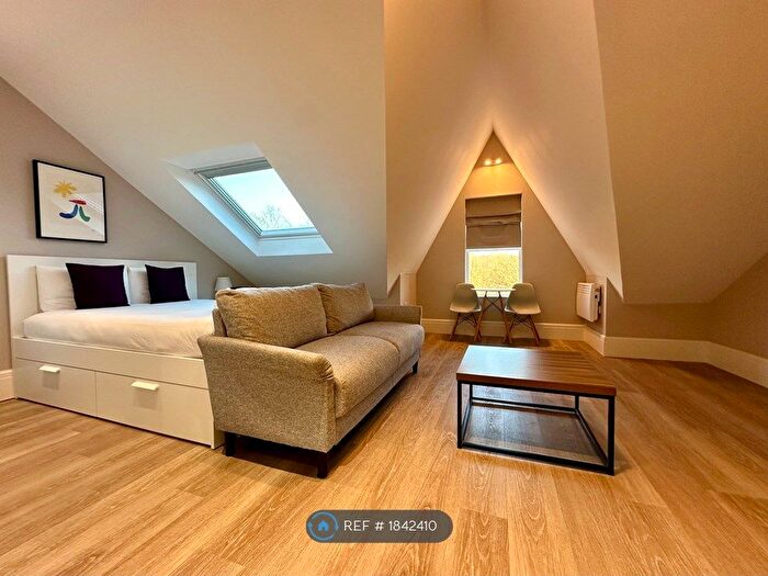 1 Bedroom Flat To Rent In Highgate, London, N6