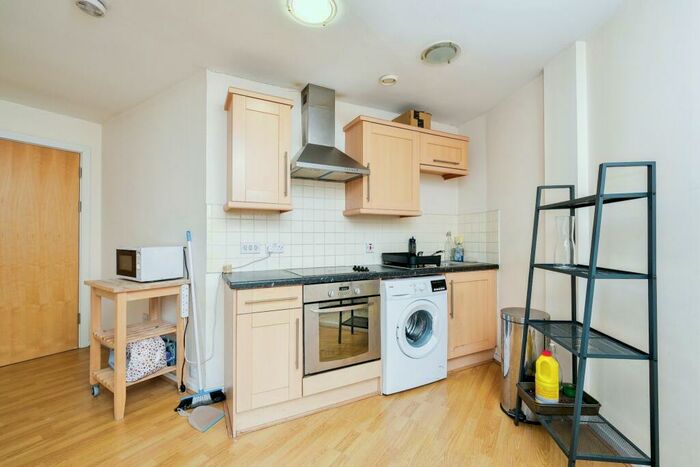 2 Bedroom Apartment To Rent In Millwright Street, Leeds, LS2
