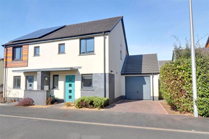 2 Bedroom Semi-Detached House To Rent In Waterloo Gardens, Torrington, Devon, EX38