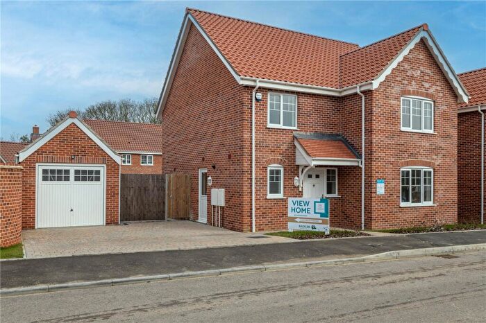 4 Bedroom Detached House For Sale In Plot Lakeside, Hall Road, Blundeston, Lowestoft, NR32