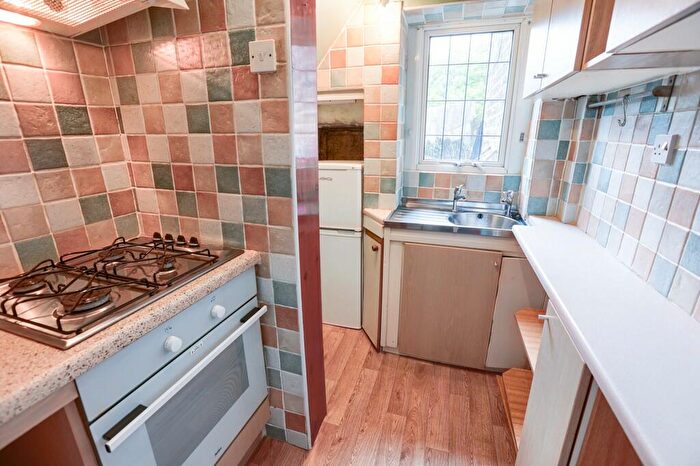 1 Bedroom End Of Terrace House For Sale In North Street, Yeadon, LS19