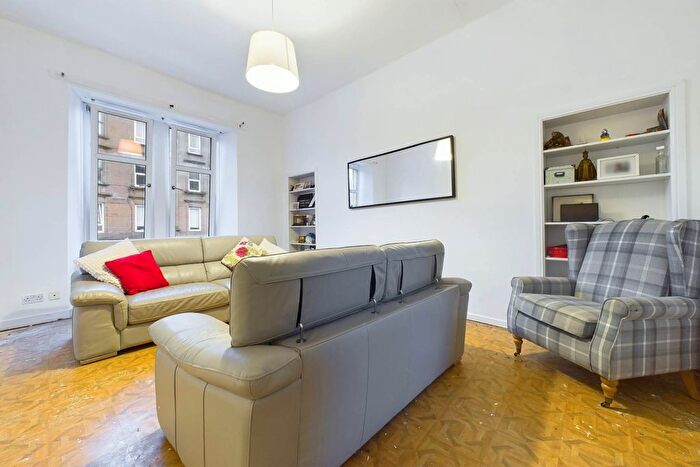 1 Bedroom Flat For Sale In Main Street, Uddingston, G71