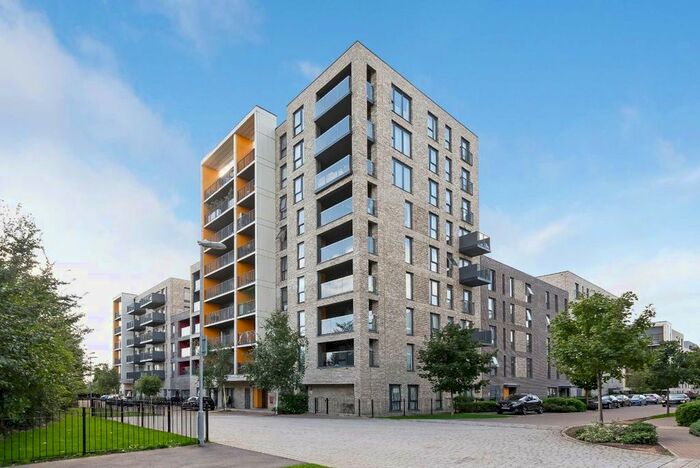 1 Bedroom Flat To Rent In Chronicle Avenue, Edgware, NW9