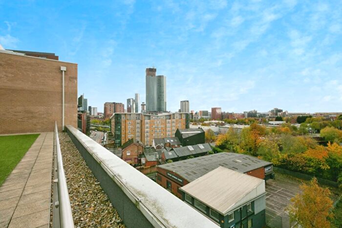 1 Bedroom Flat For Sale In Craven Street, Salford, Greater Manchester, M5