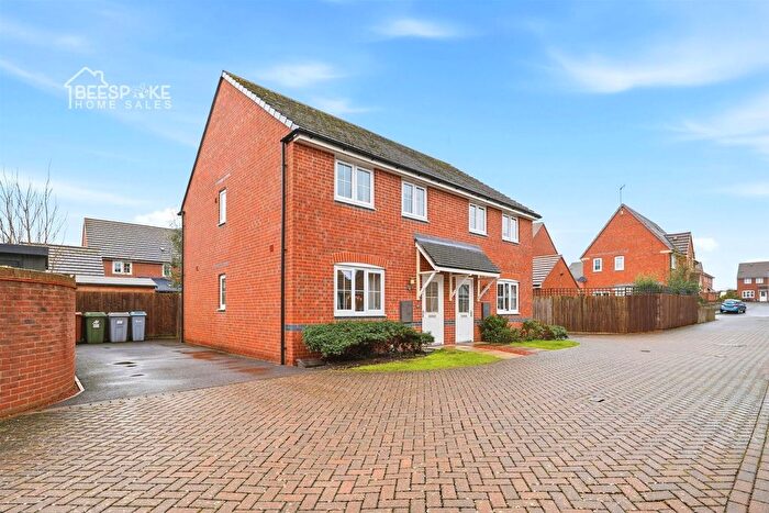 3 Bedroom Semi-Detached House For Sale In Browns Court, Farnsfield, Newark, NG22