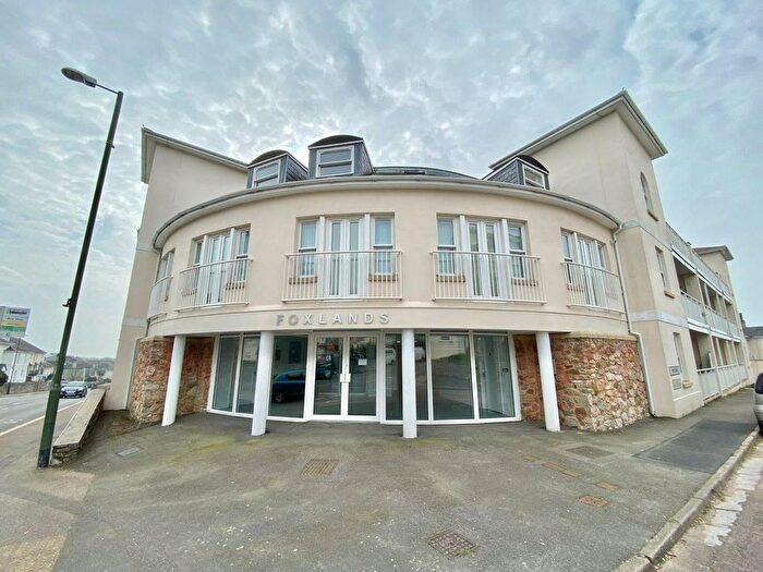 3 Bedroom Flat To Rent In Foxlands, York Road, Torquay, TQ1