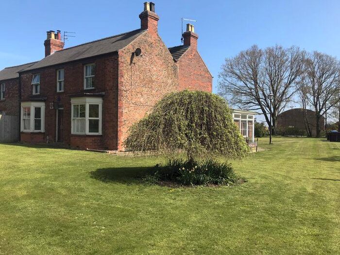 Detached House To Rent In Fieldhouse Farmhouse, Routh, Beverley, HU17