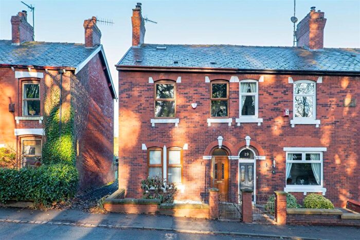 4 Bedroom End Of Terrace House For Sale In Laurel Bank Terrace, Feniscowles, Blackburn, BB2