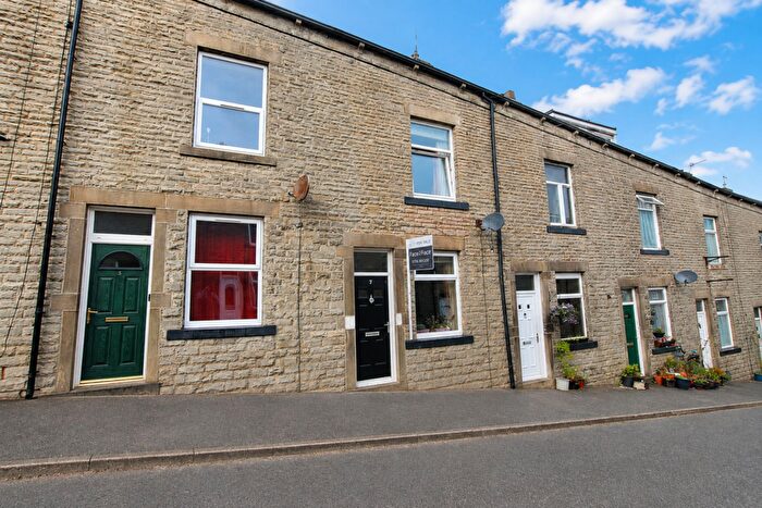 3 Bedroom Terraced House For Sale In Merrybents Street, Todmorden, OL14