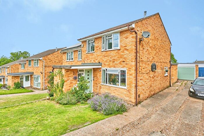 3 Bedroom Semi-Detached House For Sale In Towne Road, Royston, SG8