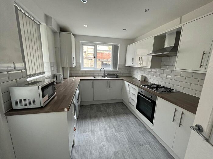 3 Bedroom House To Rent In Hannan Road*, Liverpool, L6