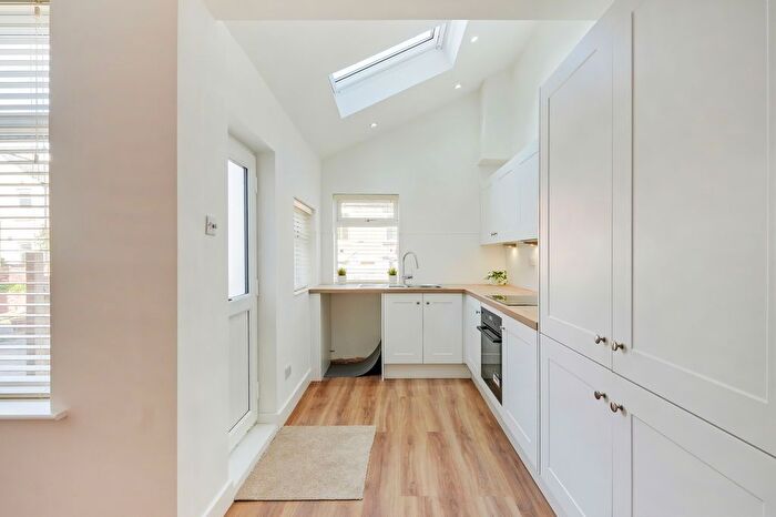 3 Bedroom Terraced House To Rent In Dorothy Road, Sheffield, S6