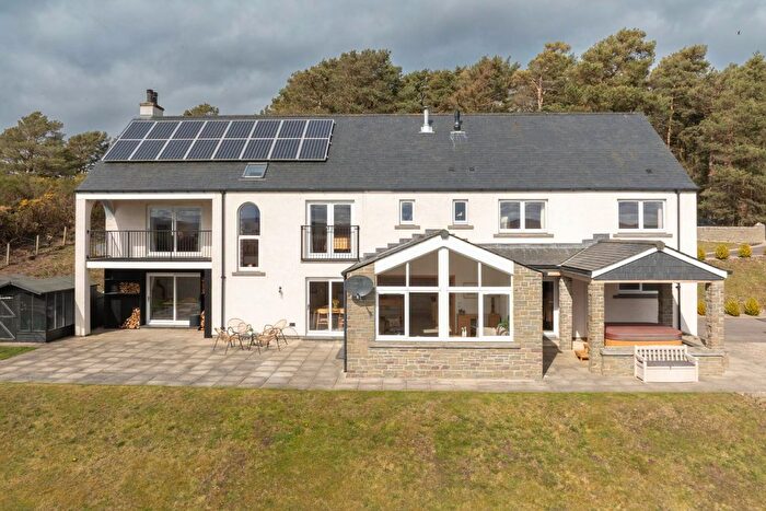 6 Bedroom Detached House For Sale In Broonacre, Moss Side, Nairn, IV12