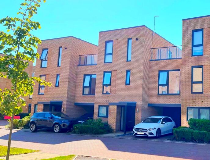 4 Bedroom Semi-Detached House To Rent In Baker Lane, Trumpington, Cambridge, CB2