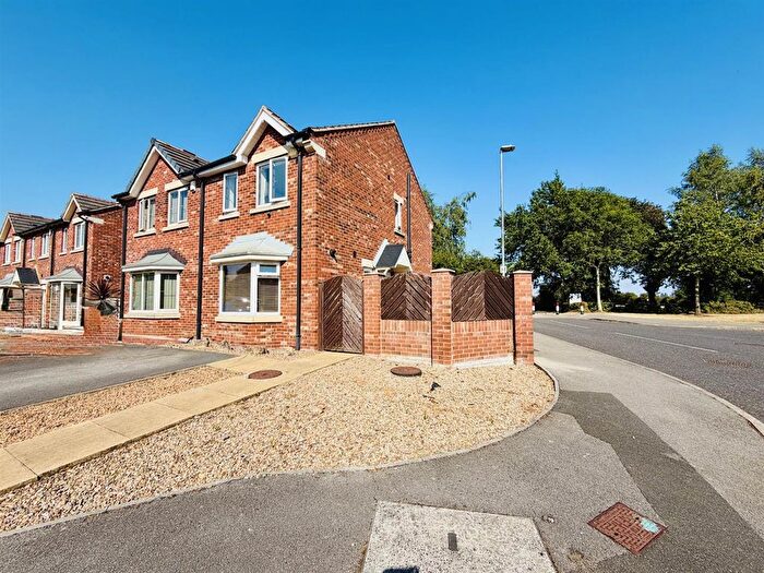 2 Bedroom Semi-Detached House For Sale In Punton Walk, Snaith, East Riding Of Yorkshire, DN14