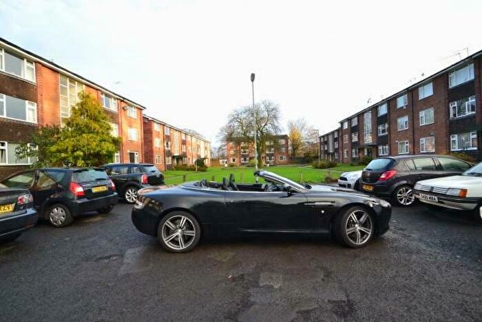 2 Bedroom Apartment To Rent In Barlow Moor Court, Didsbury, Manchester., M20