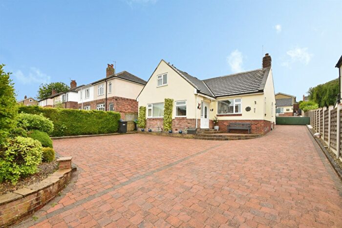 4 Bedroom Detached House For Sale In Knox Lane, Harrogate, HG1