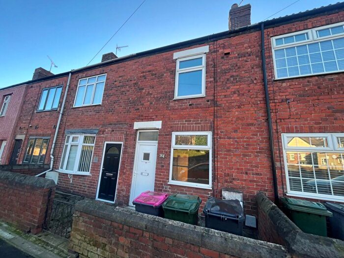 2 Bedroom Terraced House For Sale In Station Road, Kiveton Park, S26