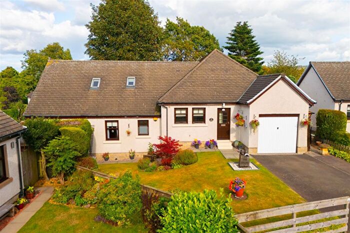 5 Bedroom Detached House For Sale In Latch Burn Wynd, Perth, PH2