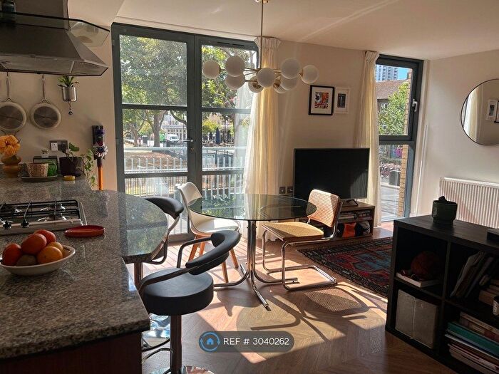2 Bedroom Flat To Rent In Lanesborough Court, London, N1