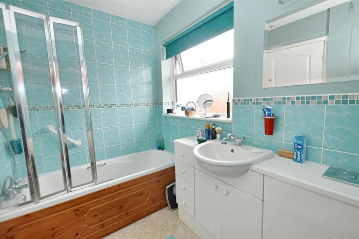 2 Bedroom Detached Bungalow For Sale In Priory Close, Beeston Regis, Sheringham, NR26
