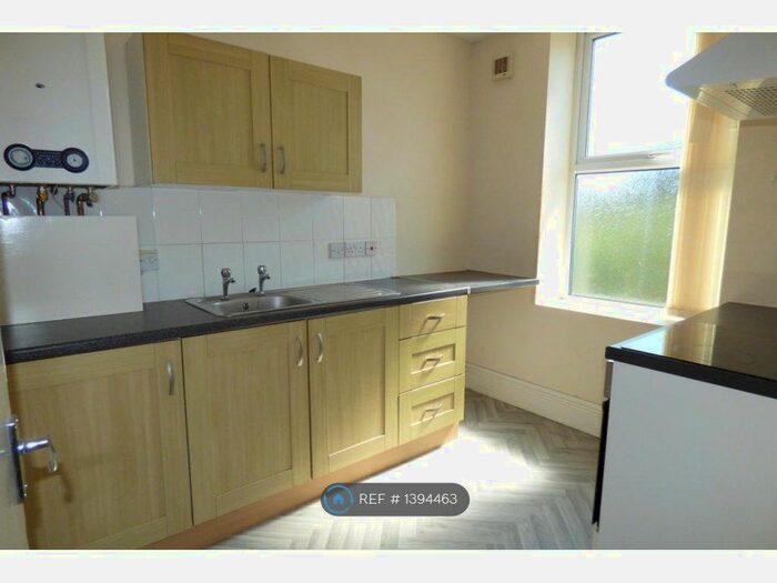 1 Bedroom Flat To Rent In West View, Mold, CH7