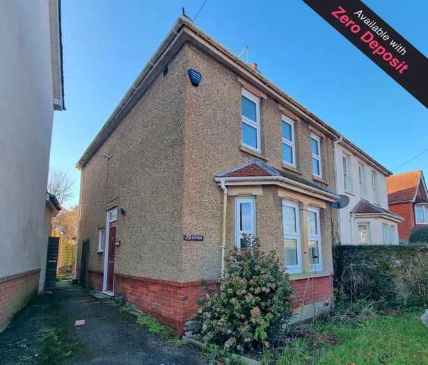 3 Bedroom House To Rent In Burford Avenue, Salisbury, SP2