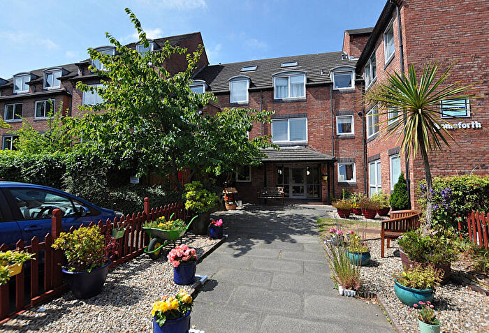 1 Bedroom Apartment For Sale In Homeforth House, Newcastle Upon Tyne, NE3