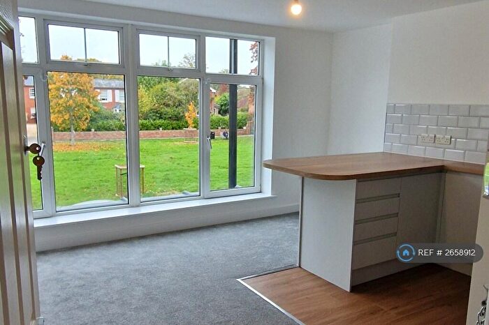 1 Bedroom Flat To Rent In High Street, Cranleigh, GU6
