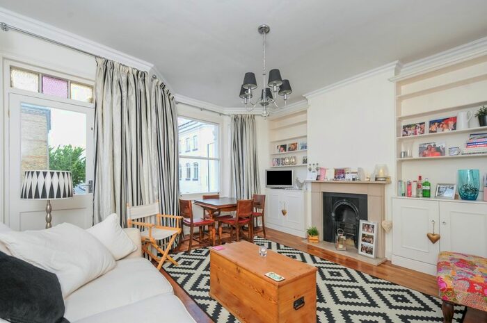 1 Bedroom Flat To Rent In Bishops Road, London, SW6