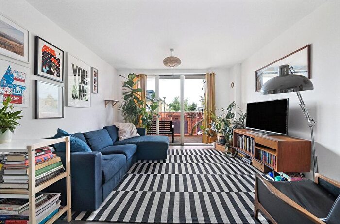 2 Bedroom Flat For Sale In Moreno House, Marlowe Road, Walthamstow, London, E17