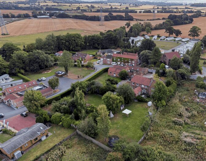 6 Bedroom Country House For Sale In Manor House, Balk, Thirsk, YO7