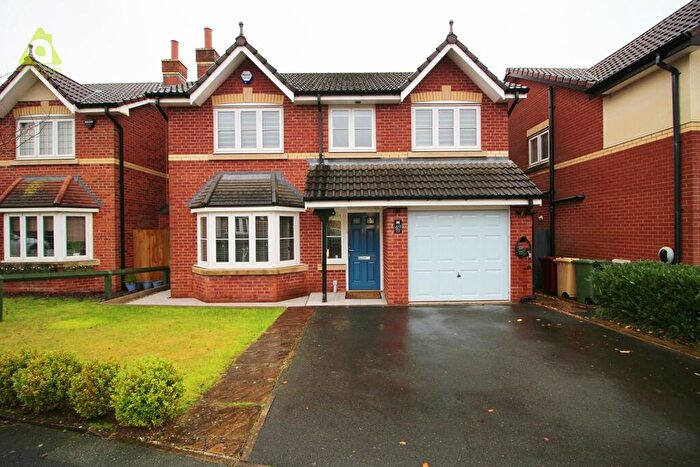 4 Bedroom Detached House For Sale In Napier Drive, Horwich, Bolton, BL6