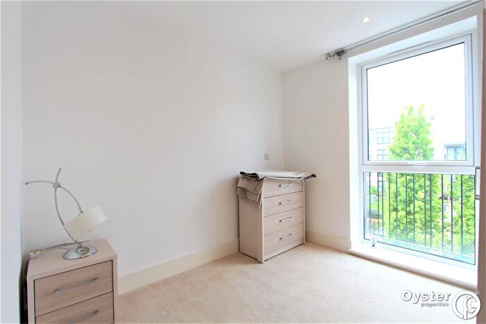 2 Bedroom Apartment To Rent In Letchworth Road, Stanmore, HA7