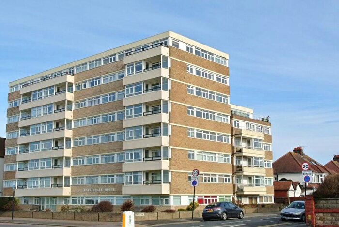 2 Bedroom Flat To Rent In Berriedale House, Hove, BN3