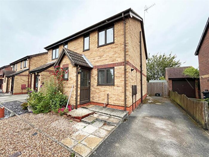 2 Bedroom Semi-Detached House To Rent In The Hollins, Calverton, Nottingham, NG14