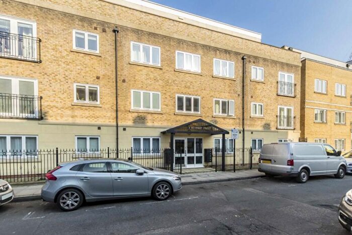 1 Bedroom Flat To Rent In Westport Street, Stepney, E1