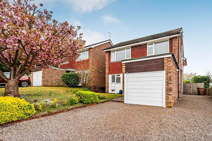 4 Bedroom House For Sale In Grosvenor Road, Epsom, KT18