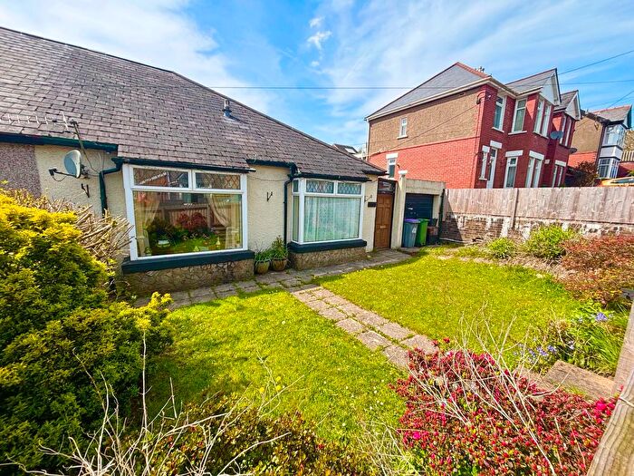 3 Bedroom Bungalow For Sale In Twmpath Road, Pontypool, NP4