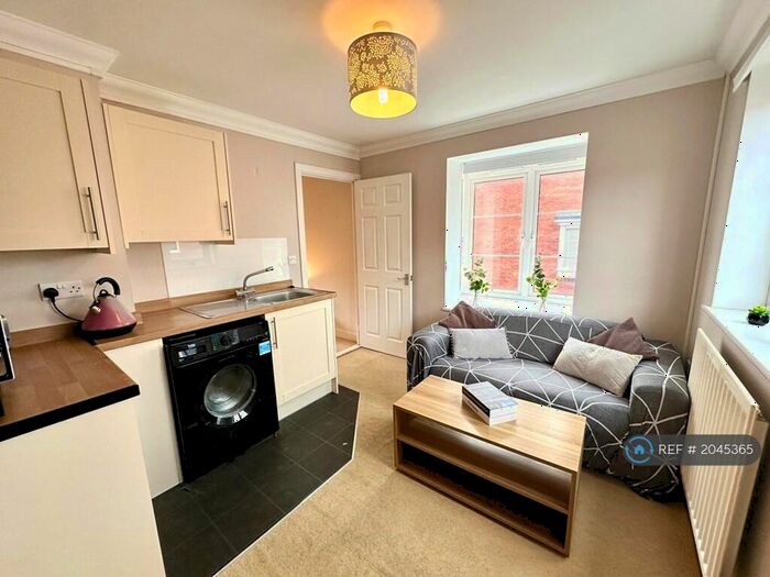 Studio To Rent In Seacole Crescent, Swindon, SN1