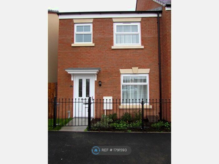 3 Bedroom Semi-Detached House To Rent In Goose Bay Drive, Gloucester, GL2